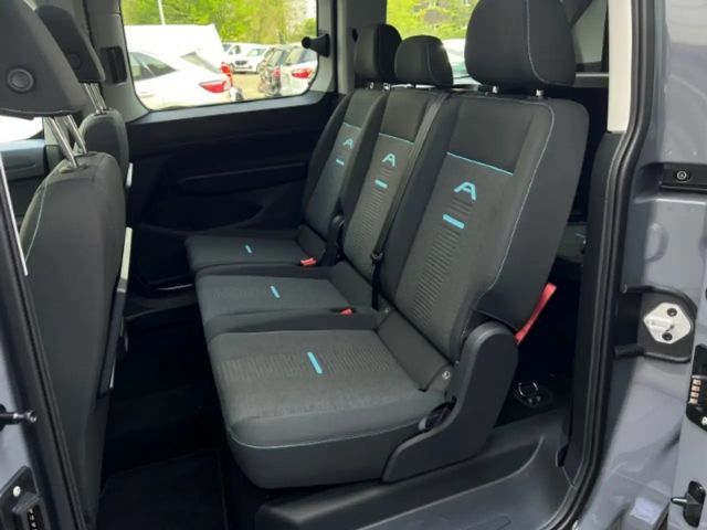 Ford Grand Tourneo