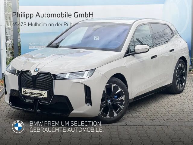 BMW iX xDrive60 M Sport 2-Achs-Luft AHK H&K DA-Pro 2025 Elektrisch