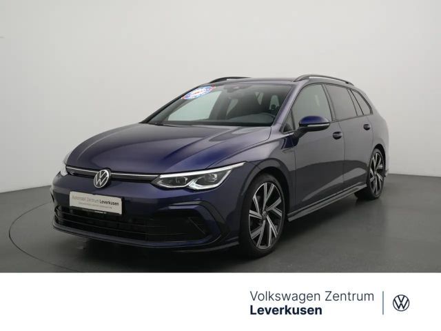 Volkswagen Golf VIII Variant R-Line AHK LED KAM KEYLESS 2022 Benzine