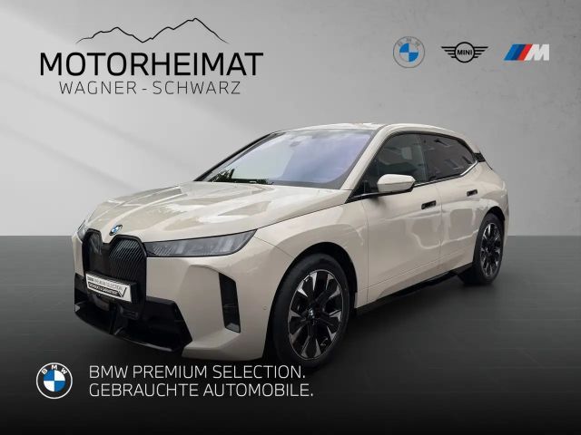 BMW iX xDrive60  M Sport Luftf.Aktivlenk H&K 0,99% 2025 Elektrisch