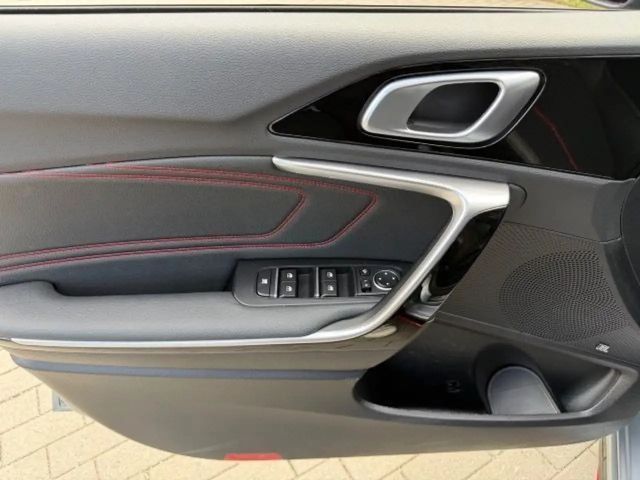 Kia Ceed / cee'd