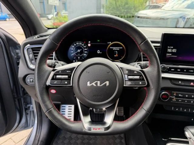 Kia Ceed / cee'd