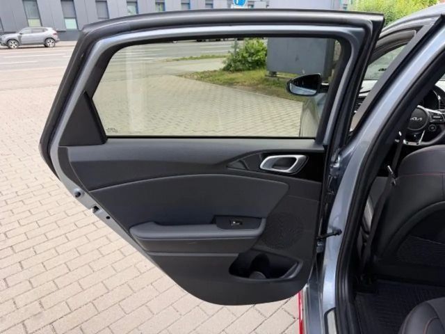 Kia Ceed / cee'd