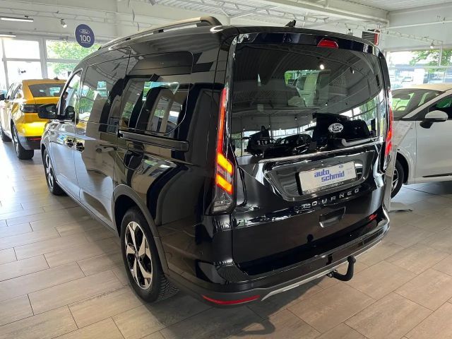 Ford Grand Tourneo