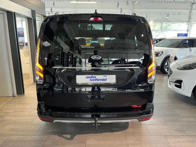 Ford Grand Tourneo