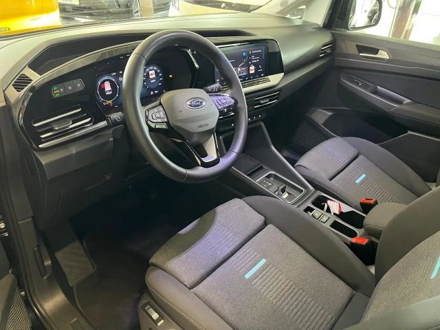 Ford Grand Tourneo