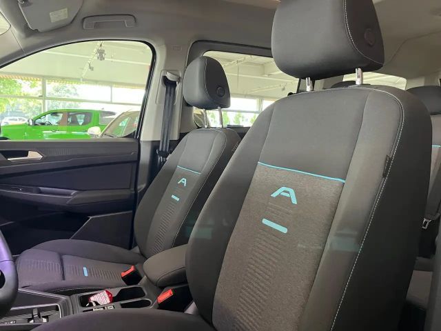 Ford Grand Tourneo