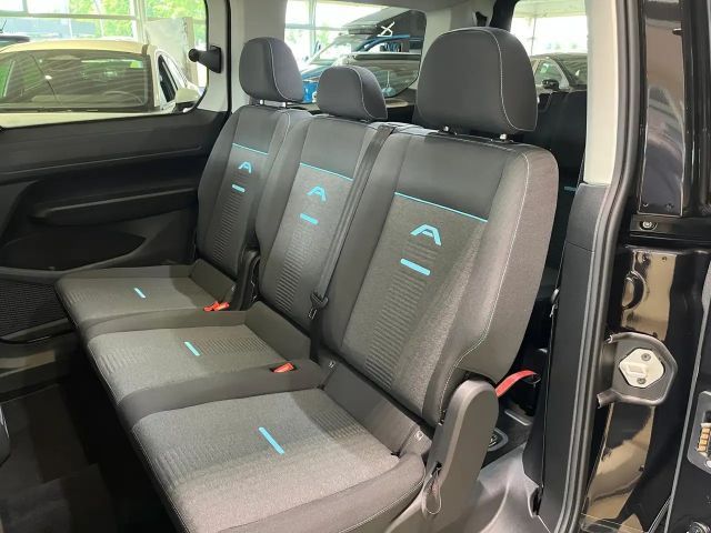 Ford Grand Tourneo