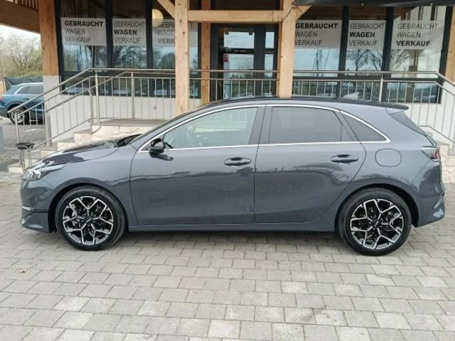 Kia Ceed / cee'd