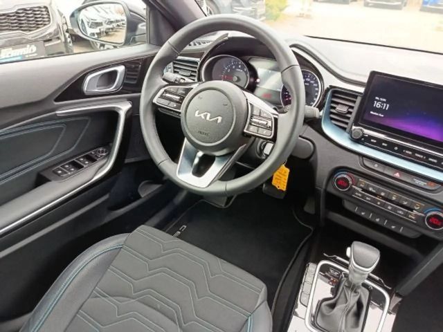 Kia Ceed / cee'd