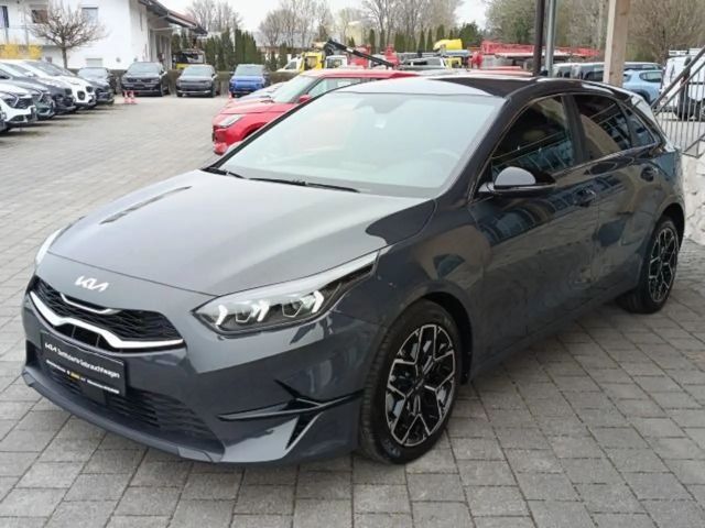 Kia Ceed / cee'd