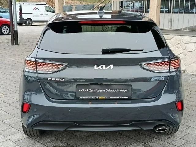 Kia Ceed / cee'd