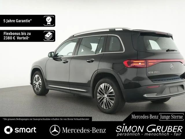 Mercedes-Benz EQB 250