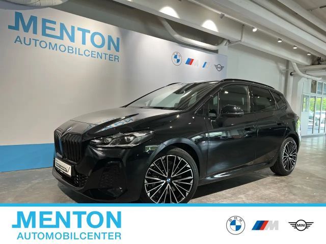 BMW 223 i M Sportpaket/AHK/Kamera/HuD 2025 Benzine