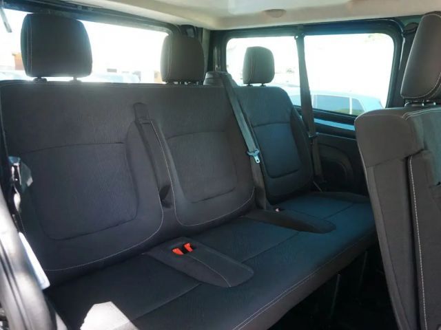Nissan Primastar