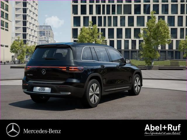 Mercedes-Benz EQB 250