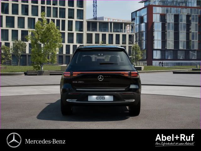 Mercedes-Benz EQB 250