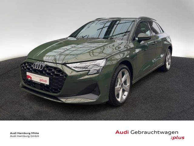 Audi A3 40 TFSI e S tronic Navi Kamera Sitz 2025 Hybride / Benzine