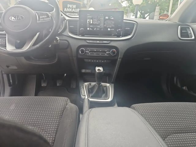 Kia Ceed / cee'd
