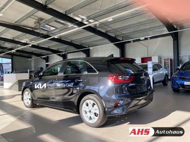 Kia Ceed / cee'd