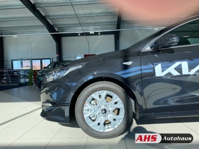 Kia Ceed / cee'd