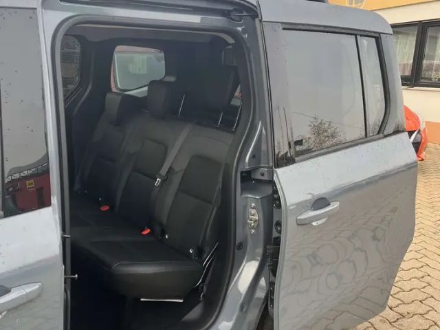 Nissan Townstar