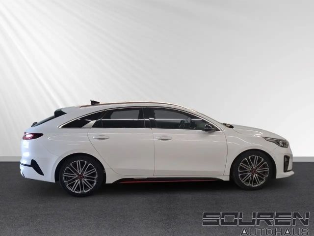 Kia ProCeed / pro_cee'd
