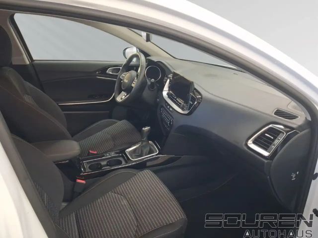 Kia Ceed / cee'd