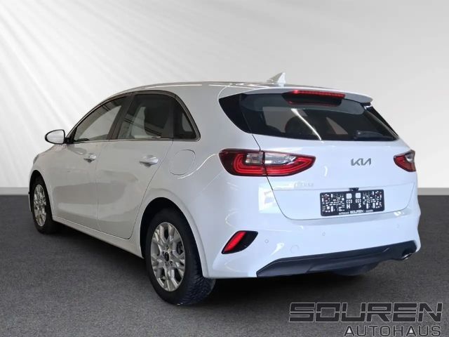Kia Ceed / cee'd