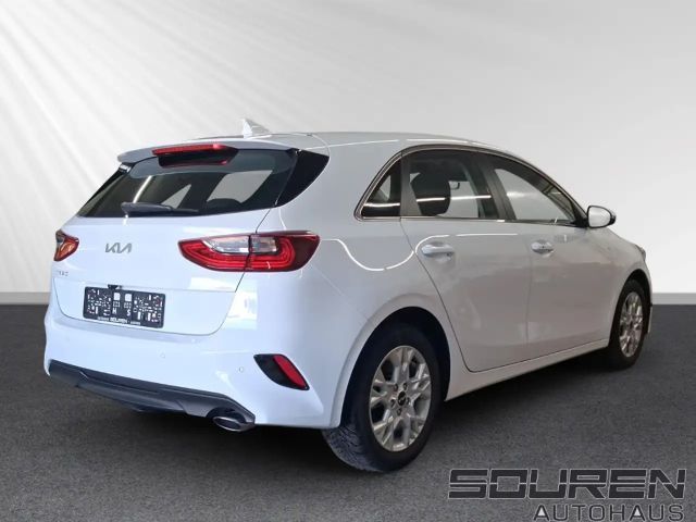 Kia Ceed / cee'd