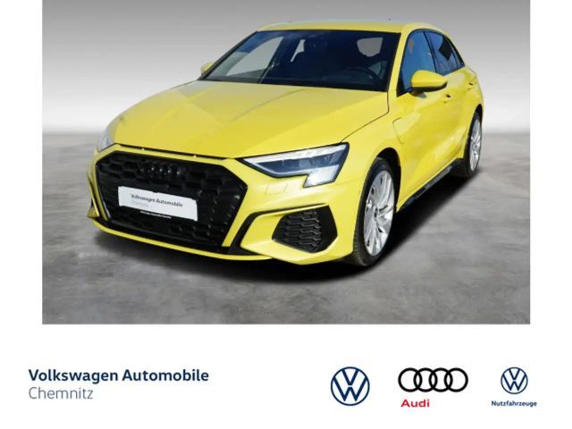 Audi A3 45 1.4 TFSI e S line*Head-up*B&O* 2021 Hybride / Benzine