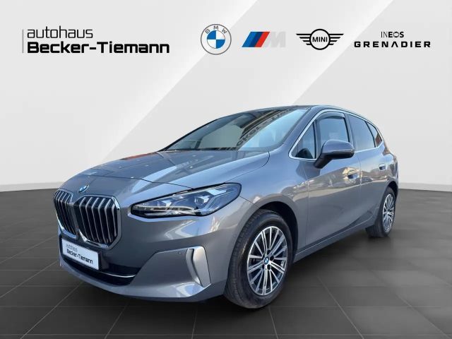BMW 223 i Active Tourer| Luxury Line| Head Up| Adapt. LED| 2023 Benzine