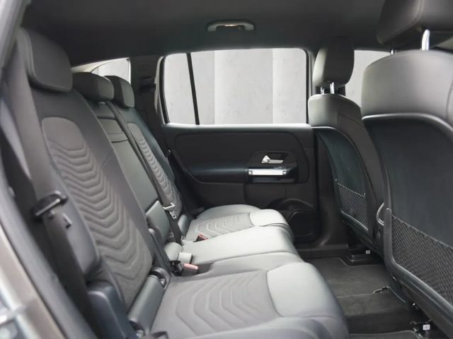 Mercedes-Benz EQB 250