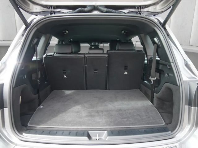 Mercedes-Benz EQB 250