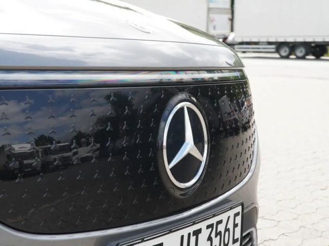 Mercedes-Benz EQB 250