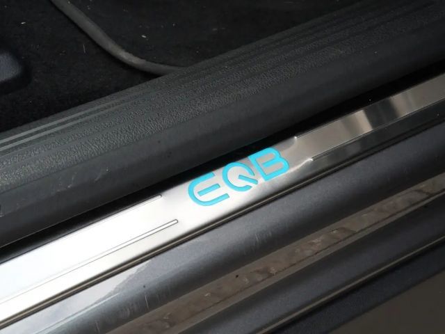 Mercedes-Benz EQB 250