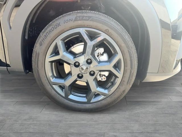 BYD Dolphin Surf