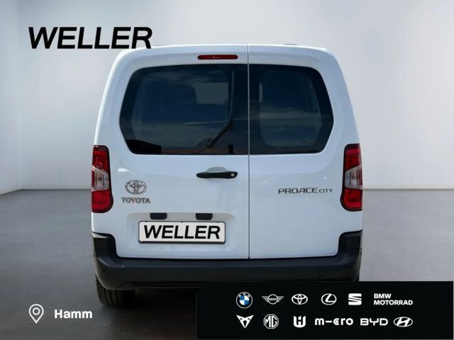 Toyota Proace City