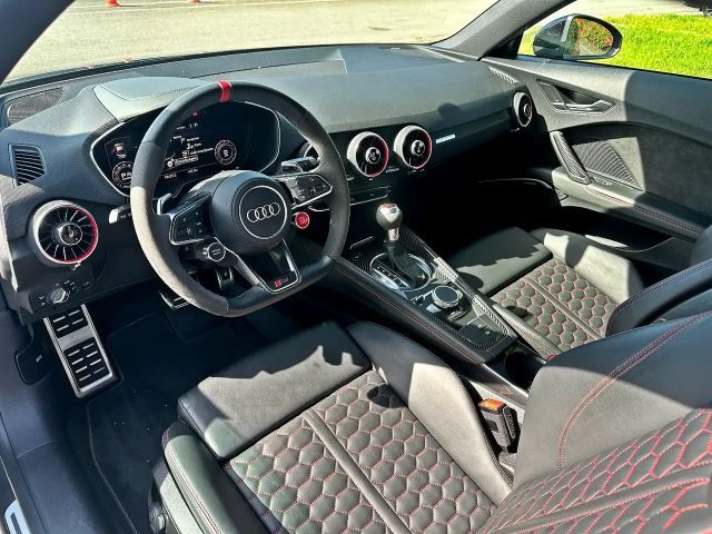Audi TT RS