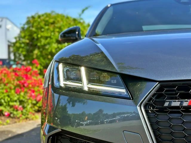 Audi TT RS