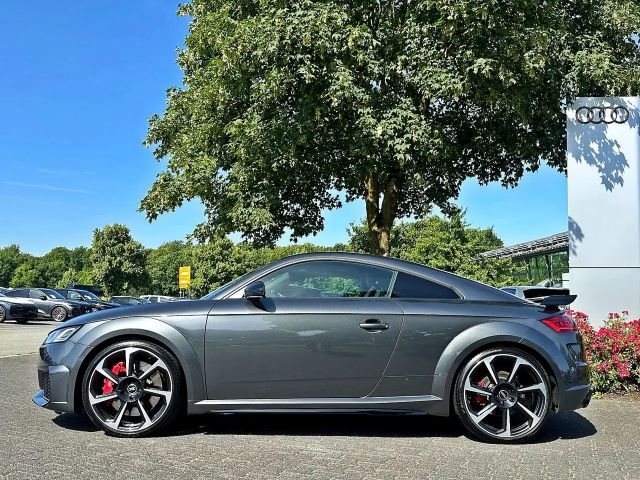 Audi TT RS