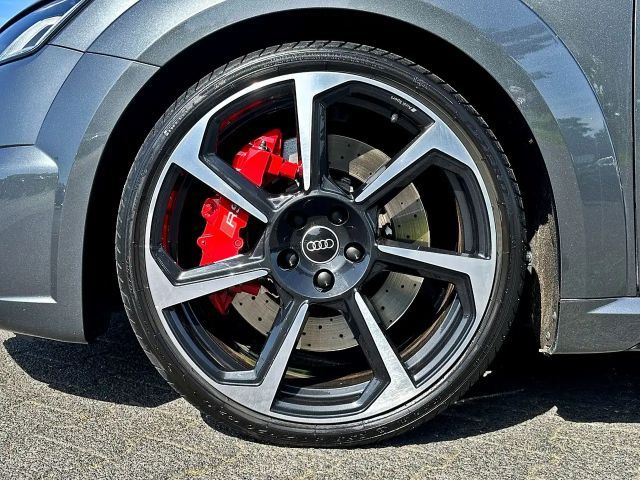 Audi TT RS