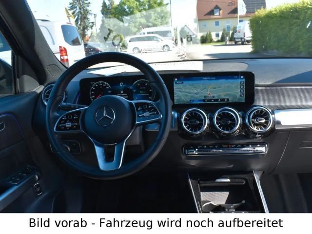 Mercedes-Benz EQB 250