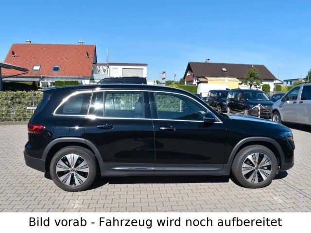 Mercedes-Benz EQB 250