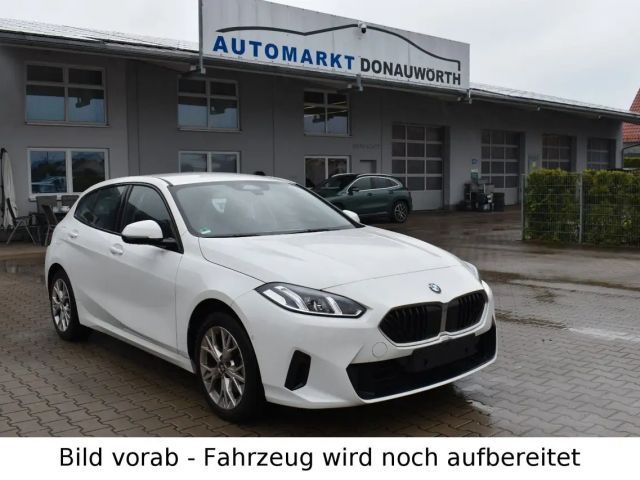 BMW 118 d Aut. Navigation AHK Kamera Klimaaut. 2024 Diesel