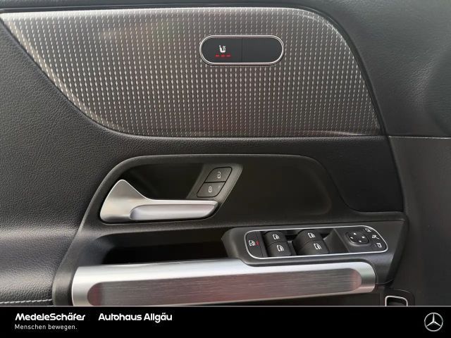 Mercedes-Benz GLB 250