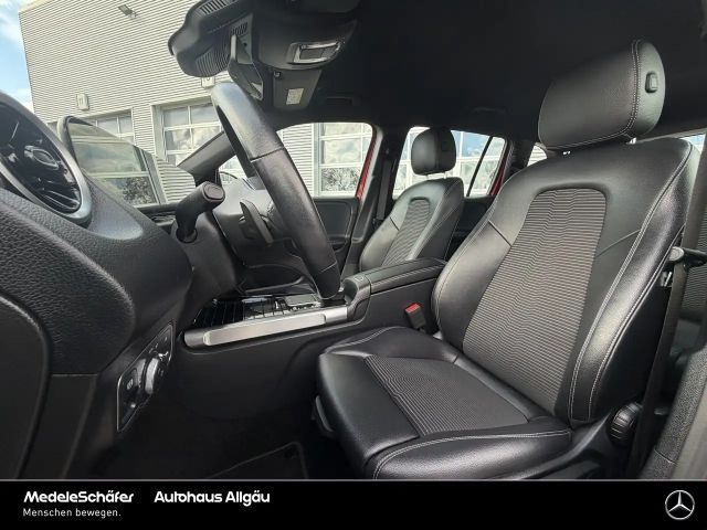 Mercedes-Benz GLB 250
