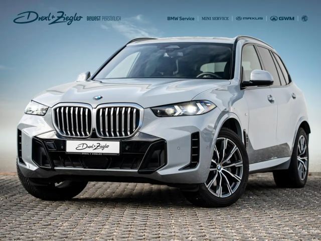 BMW X5 xDrive30d M-Sport AHK PANO KoZg S-Glas 4x SHZ 2025 Diesel