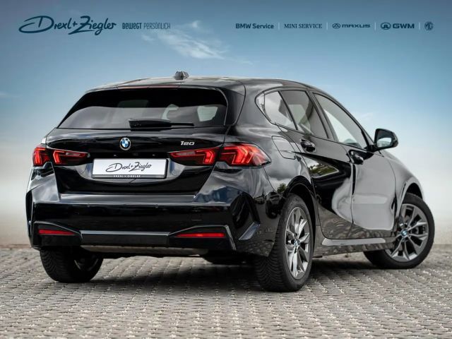 BMW 120