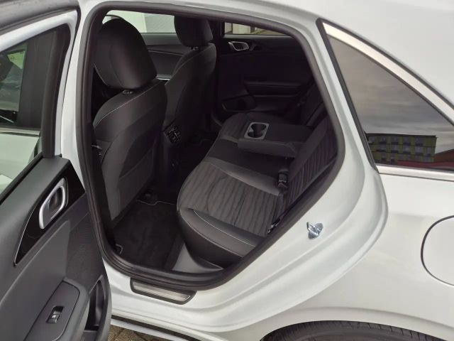 Kia Ceed / cee'd